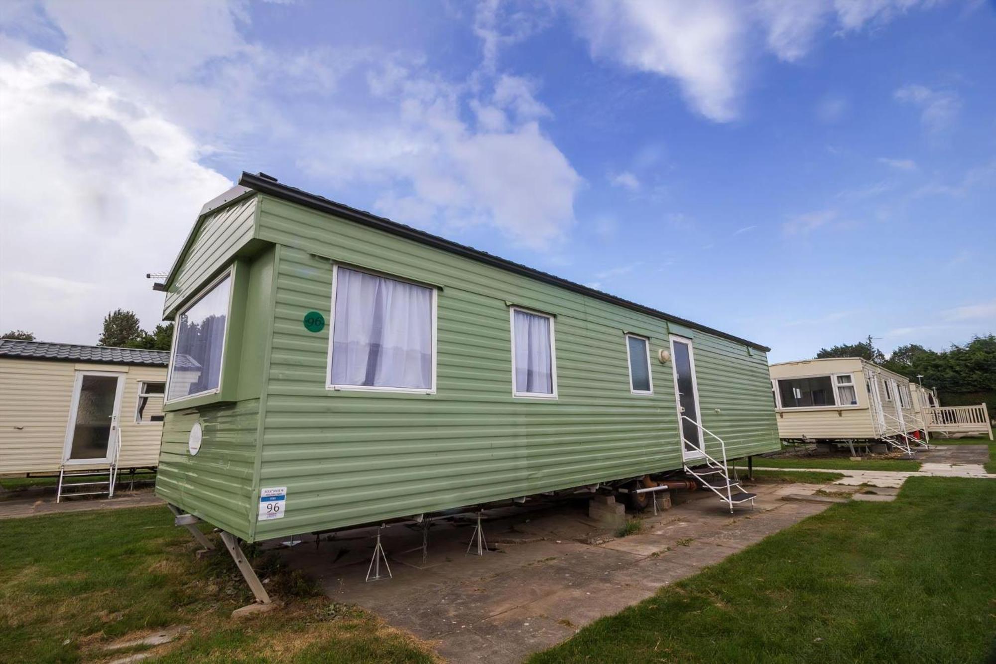 Great 8 Berth Caravan For Hire In Skegness Ref 33069F ภายนอก รูปภาพ