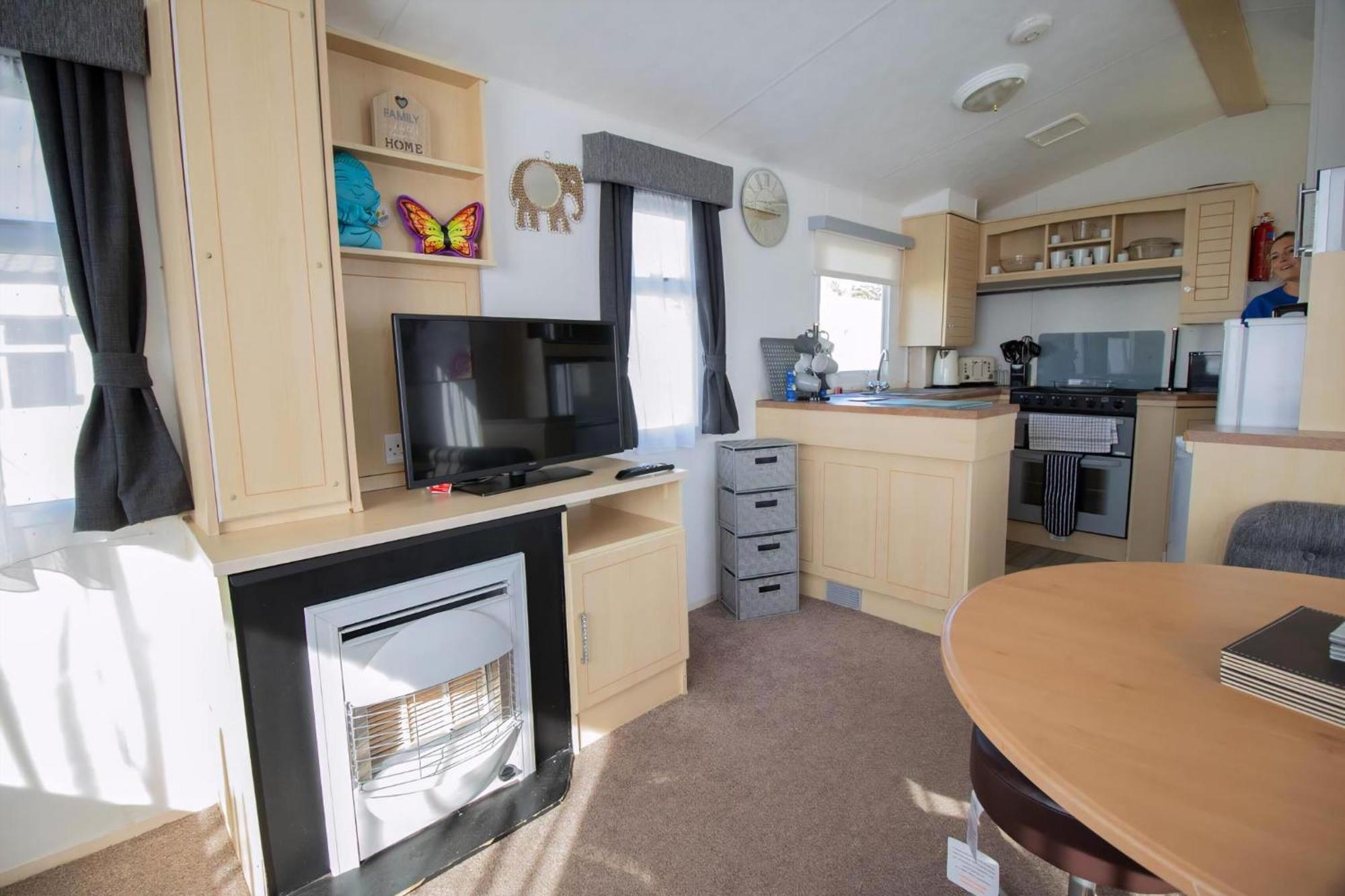 Great 8 Berth Caravan For Hire In Skegness Ref 33069F ภายนอก รูปภาพ